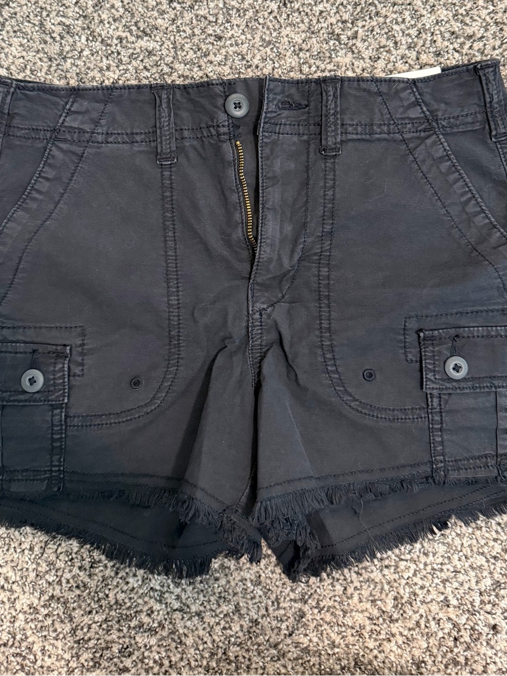 NEW American Eagle 90’s Boyfriend Cargo Cutoff Shorts
